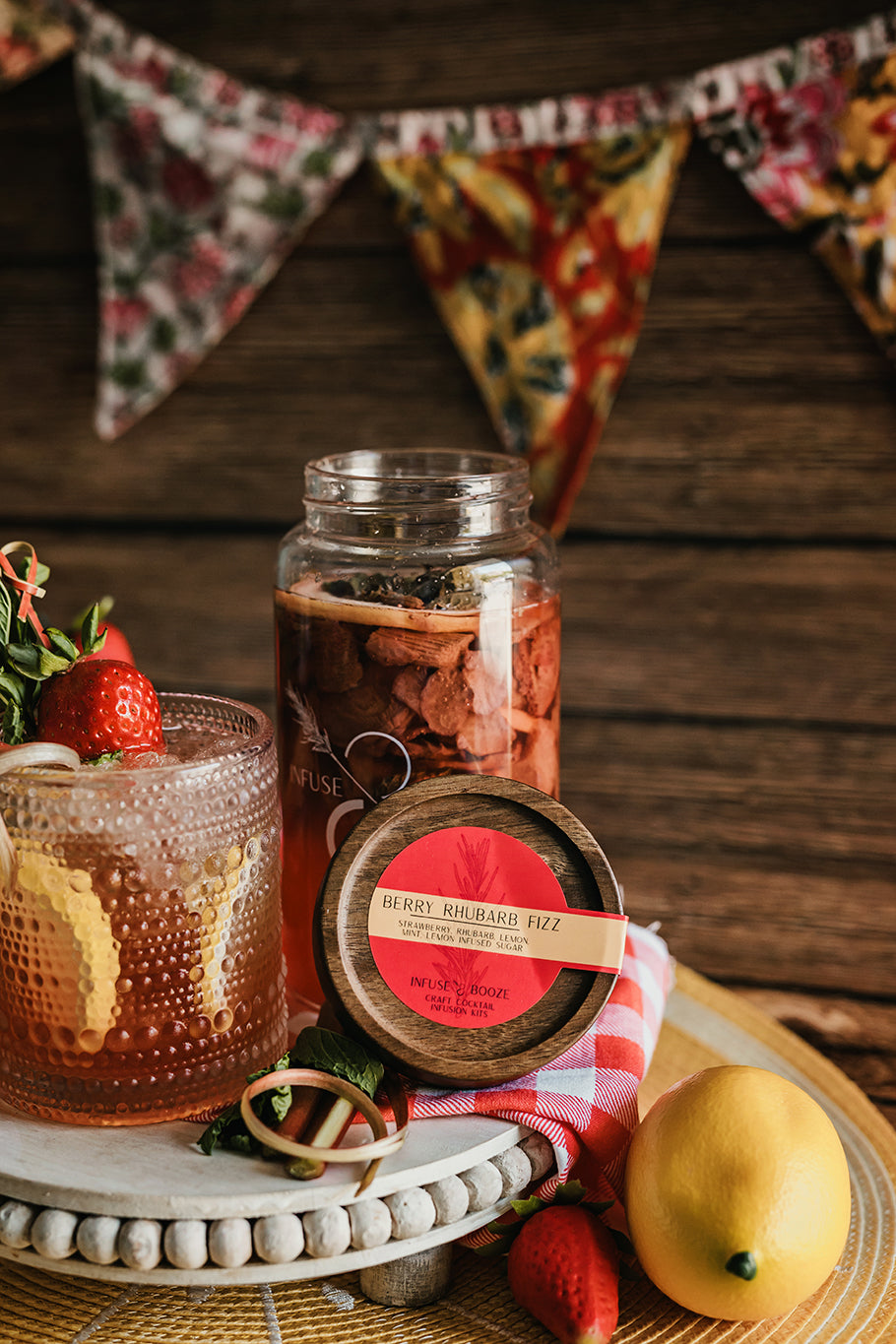 Berry Rhubarb Fizz