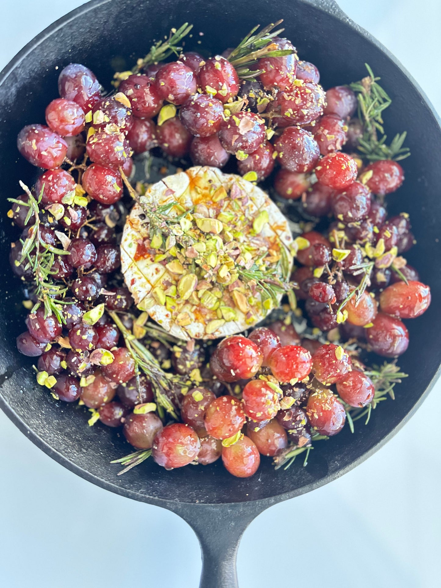 Roasted Grapes with Baked Brie Cheese